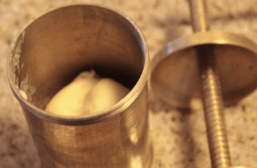 Brass Murukku Maker/Sev Sancha Machine/Chakli Press/Idiyappam Maker with 6 Jali - Image 4